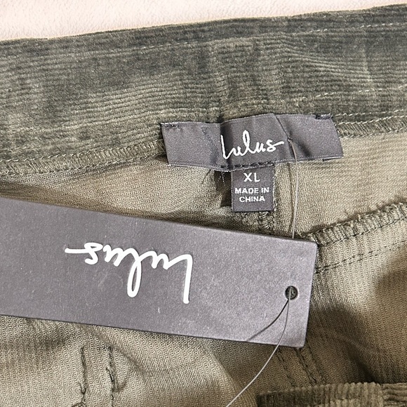 Lulus  Olive green corduroy miniskirt with a charming feel
Lulus - Picture 4 of 10